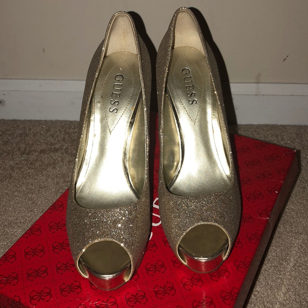 Sparkly Guess Platform heels